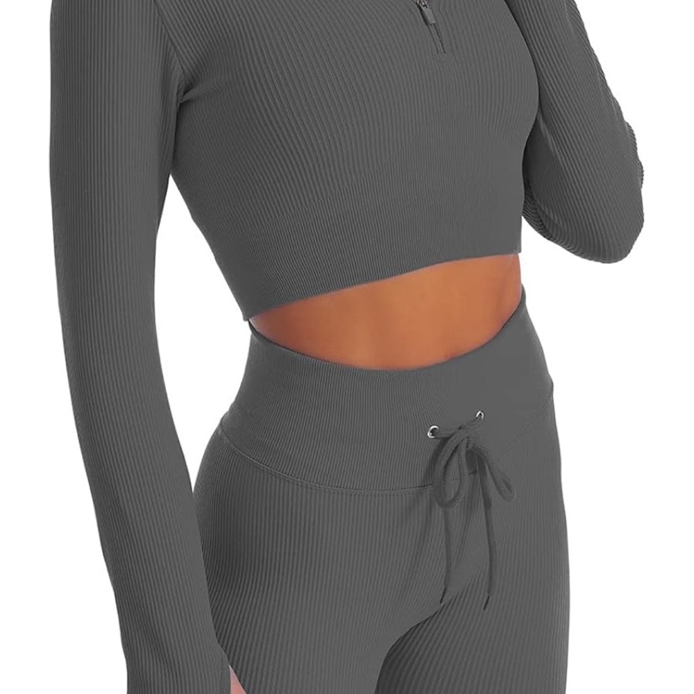 Gray Ribbed Gym Set - Picture 3 of 4